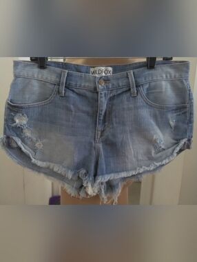 NWOT Wildfox Faded Light Blue Frayed Denim Shorts SZ. 29 Distressed SO DANG CUTE